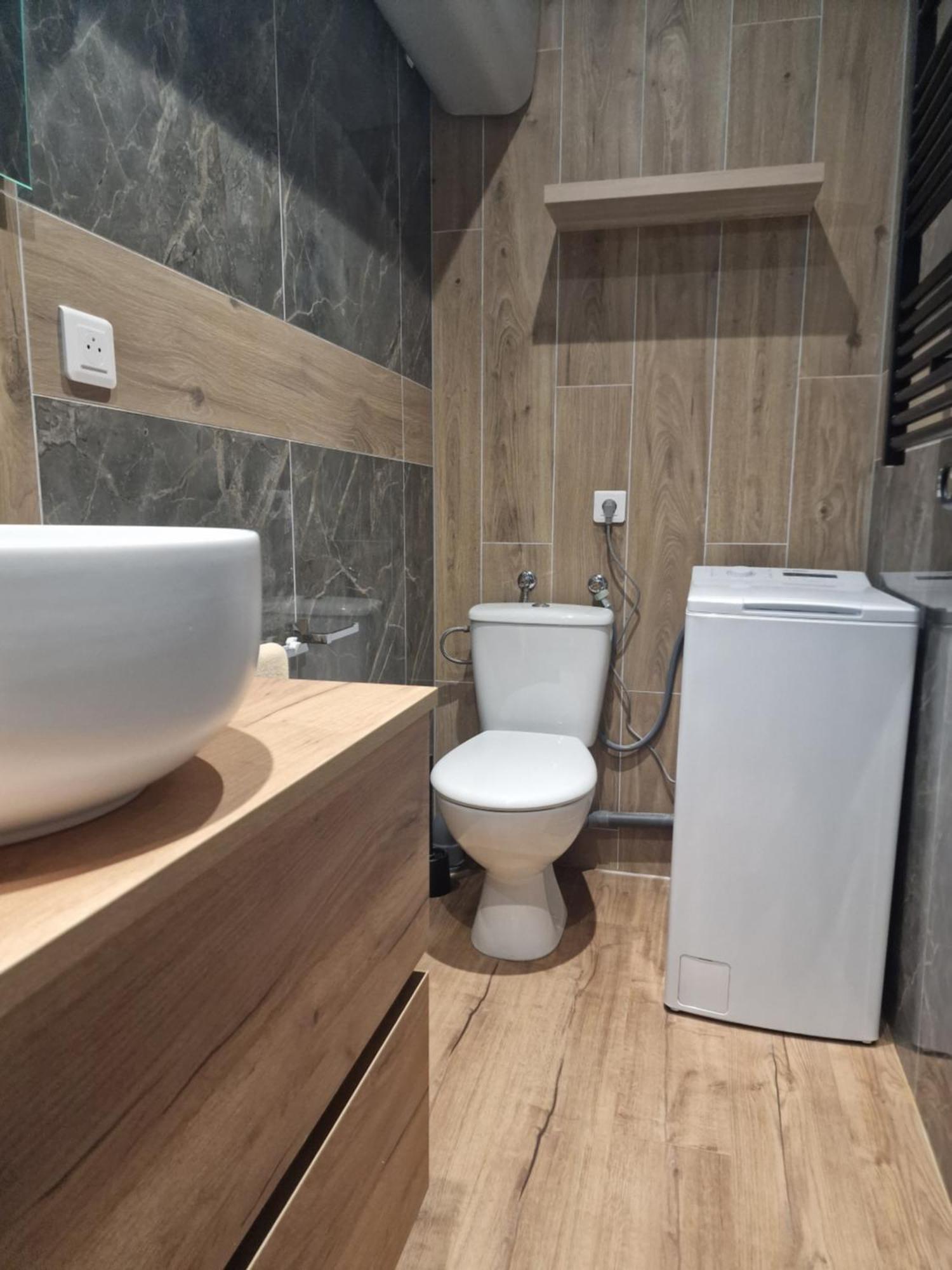 Maison D'Hotes Avec 3 Appartements Et Un Studio Viry-Châtillon Exteriör bild