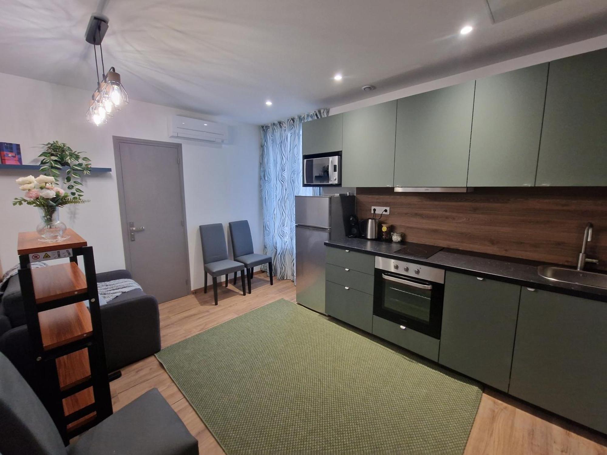 Maison D'Hotes Avec 3 Appartements Et Un Studio Viry-Châtillon Exteriör bild